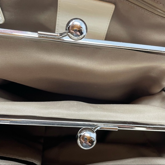 Coach Signature Stripe Framed Tan Carryall Purse - Picture 10 of 15